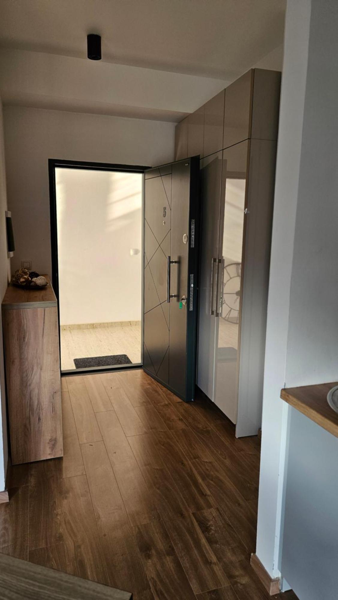 Podgorica Apartments Planet エクステリア 写真