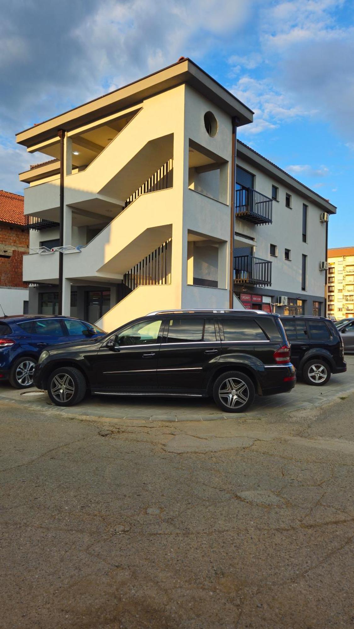 Podgorica Apartments Planet エクステリア 写真