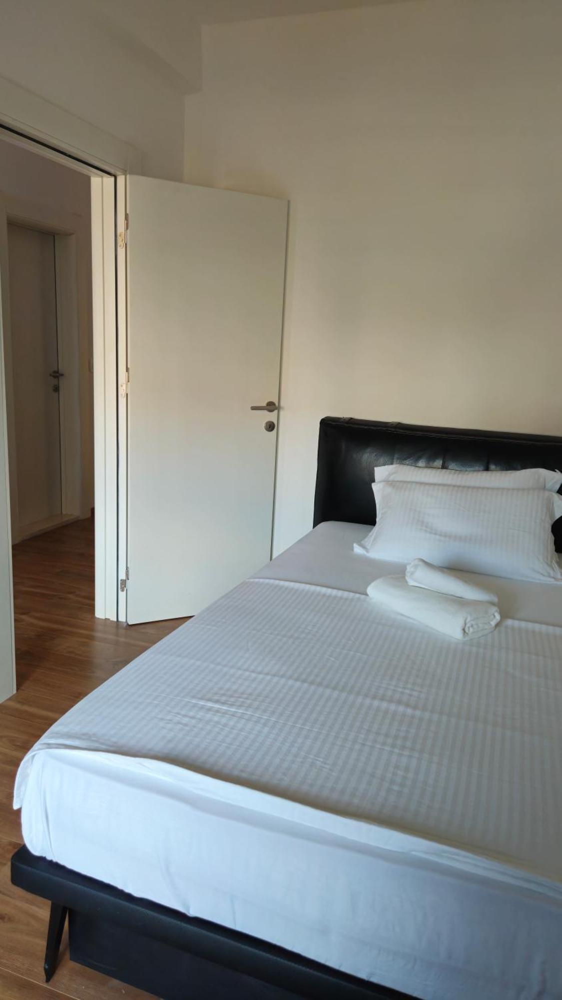 Podgorica Apartments Planet エクステリア 写真