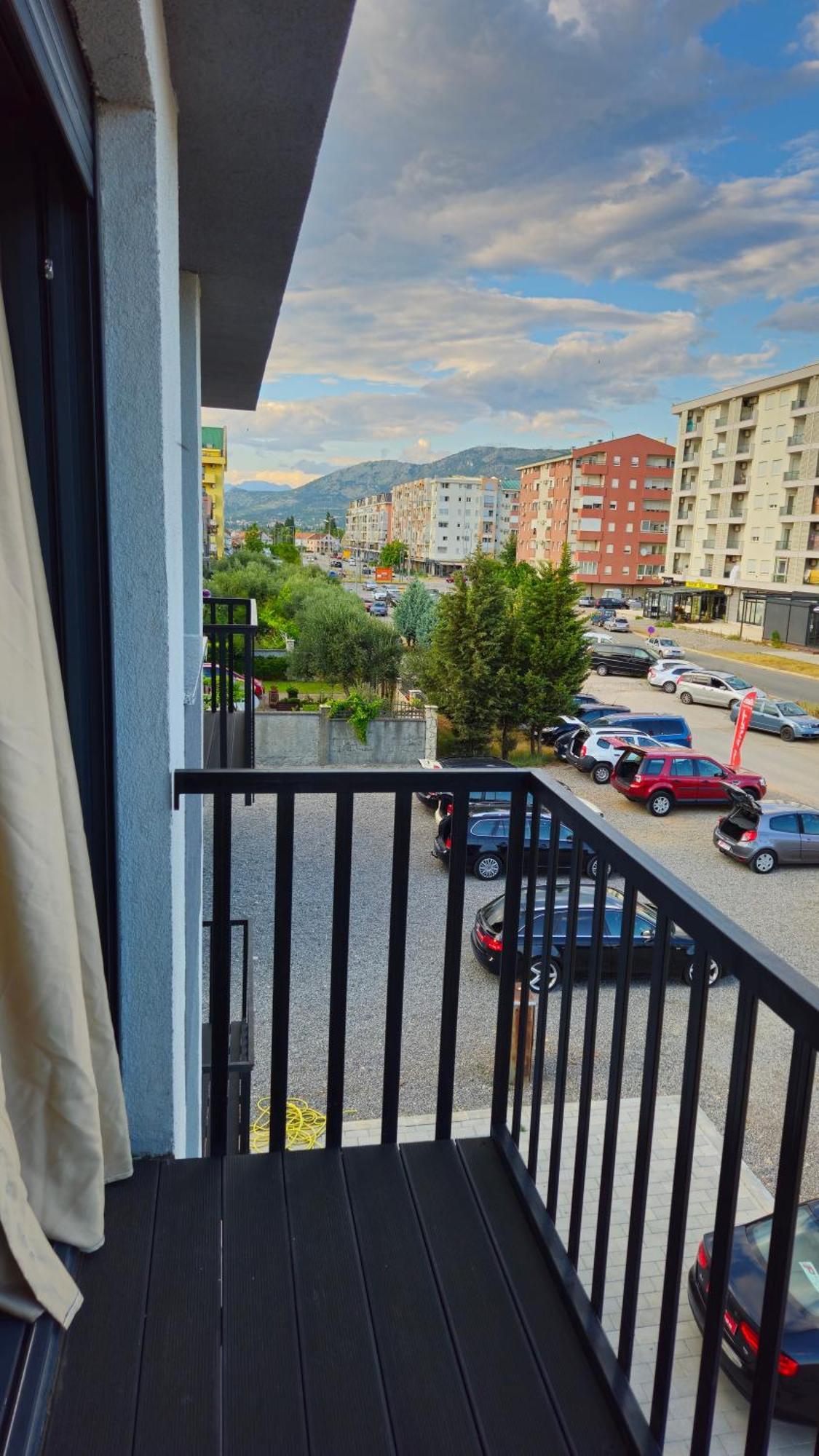 Podgorica Apartments Planet エクステリア 写真