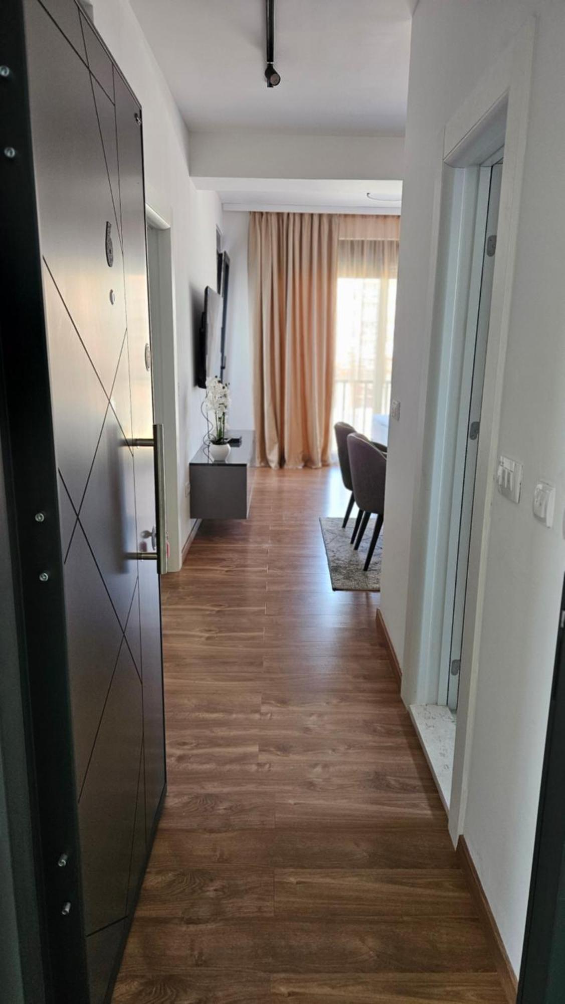 Podgorica Apartments Planet エクステリア 写真